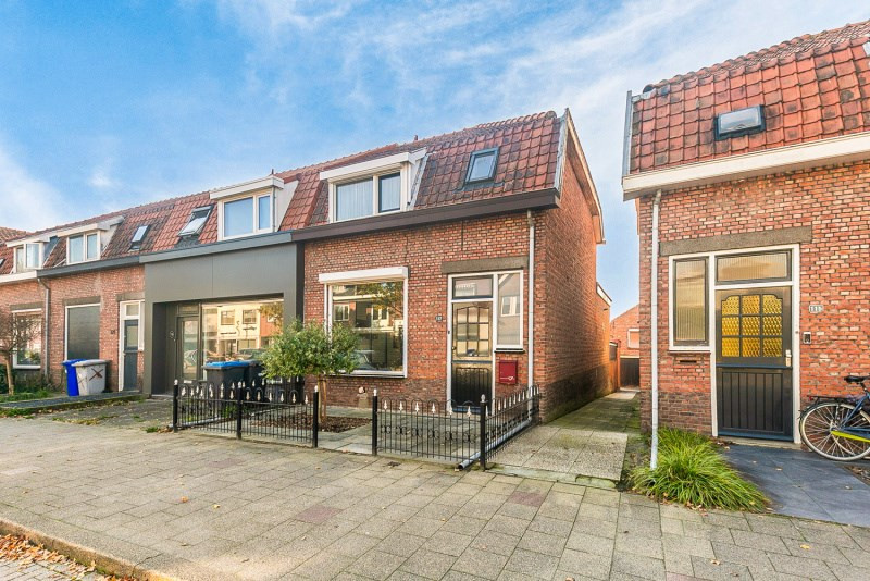 Axelsestraat 117, 4537 AG Terneuzen, Nederland