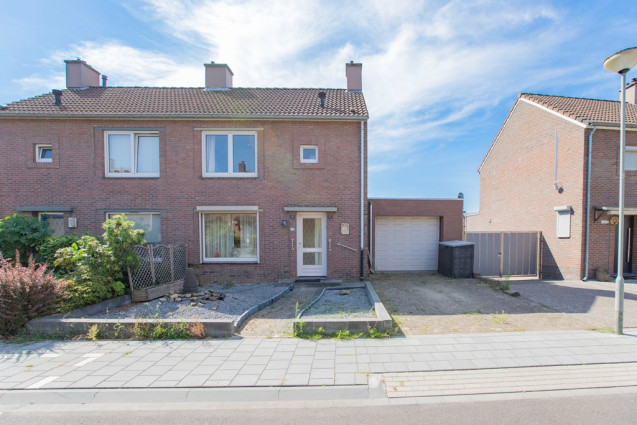 Eynattenstraat 18, 6371 VP Landgraaf, Nederland