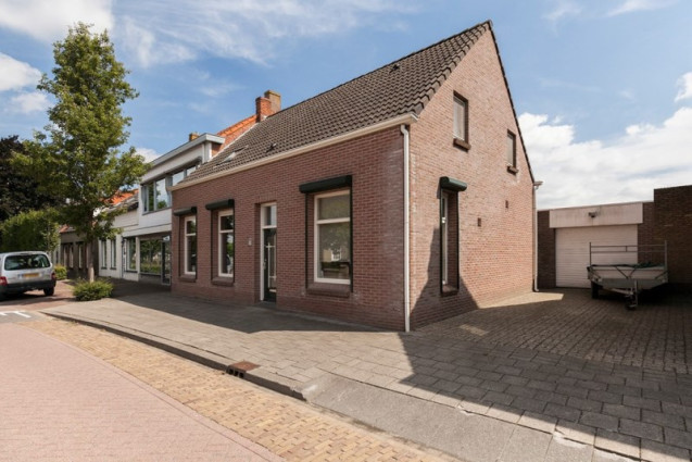 Jacobus de Waalstraat 11, 4586 AD Lamswaarde, Nederland