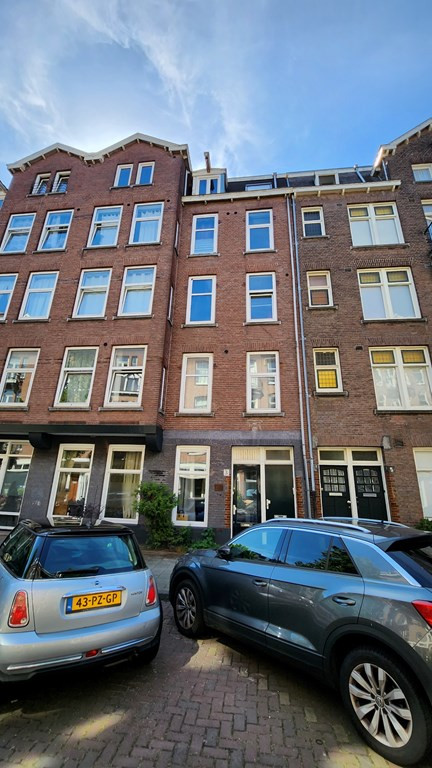 Sluisstraat 3-4, 1075 TA Amsterdam, Nederland