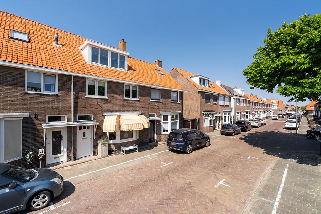 De Waal Malefijtstraat 26, 2225 NA Katwijk, Nederland