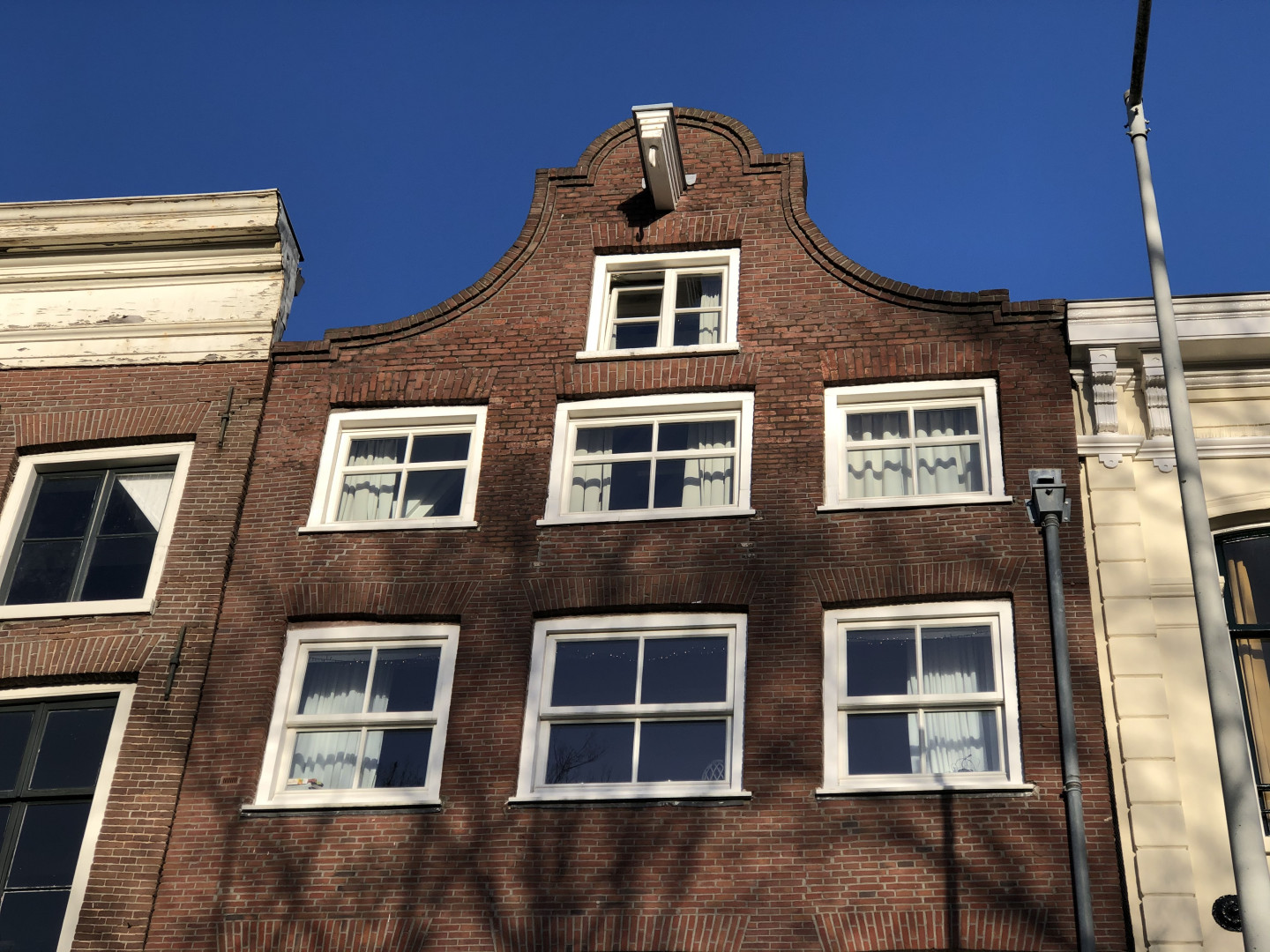 Heerlijk licht en sfeervol dubbel bovenhuis appartement in het centrum van Amsterdam