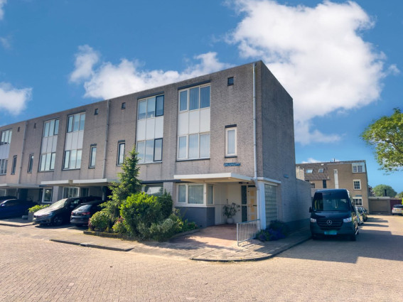 Marga Klompéstraat 87, 3207 DD Spijkenisse, Nederland